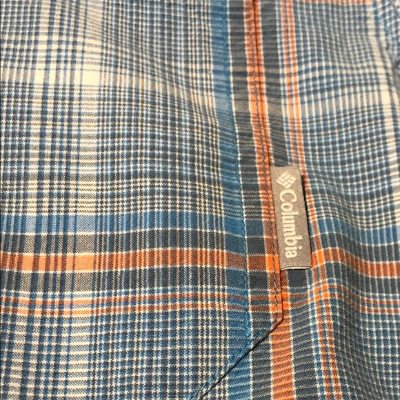 COLUMBIA SPORTS S/S SHIRT FOR MEN. COOL COLORS & STYLE.!☆ VERY GOOD CONDITION!!☆ - Picture 4 of 5